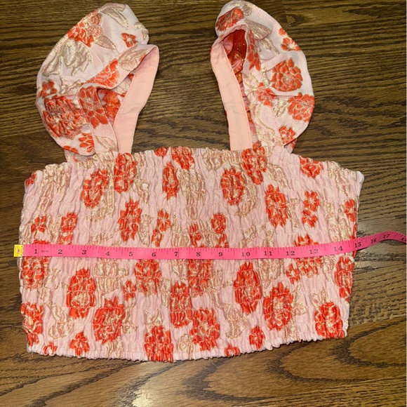 NWT Womens M/6 - Charm the crowd Blush pink metallic floral Jacquard smocked top - Picture 9 of 12